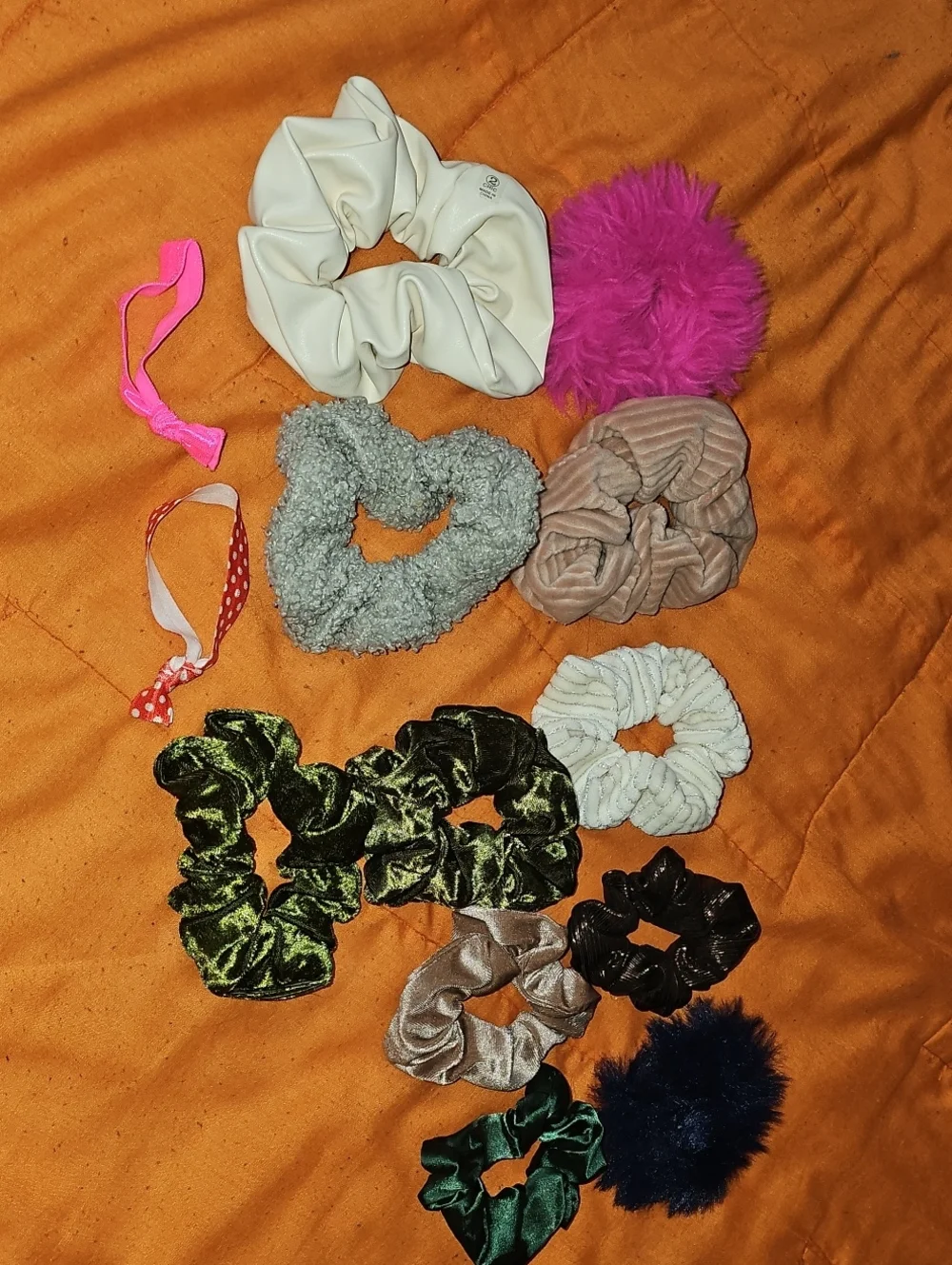 Large Scrunchie LOT!! All Great Condition!!